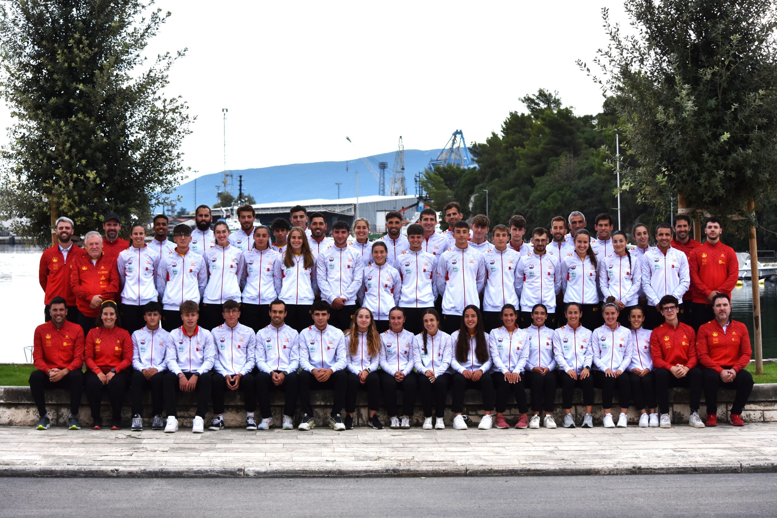 Foto Equipo Maratón 2024