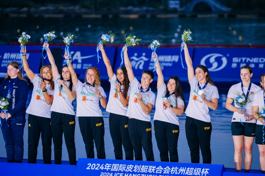 Las chicas de oro del Kayak Polo español