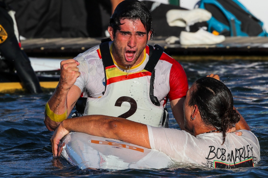 spain celebrate polo men st omer22