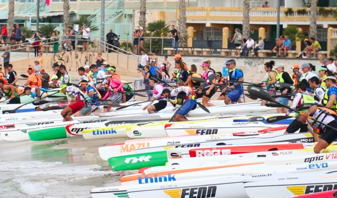 Torrevieja acoge la 1ª Copa de España de Kayak de Mar de 2025