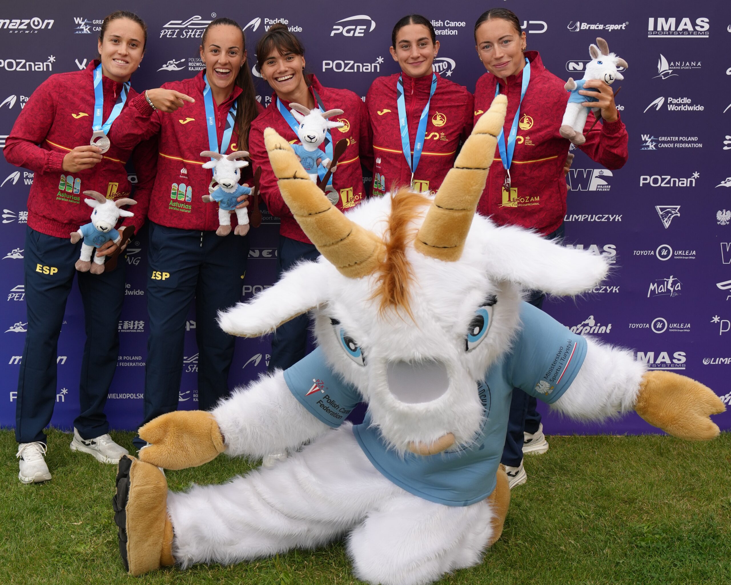 Las cabras son ellas