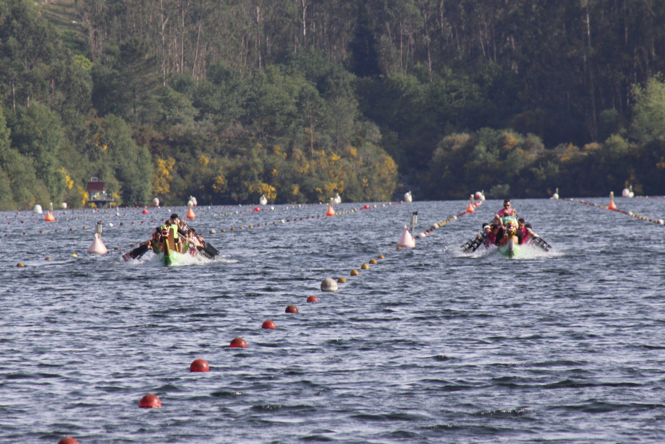 Los II Juegos del Agua acogen el Campeonato de España de Barco Dragón 1000M